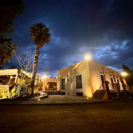 Agriturismo Il Trappeto غالّيبولي المظهر الخارجي الصورة